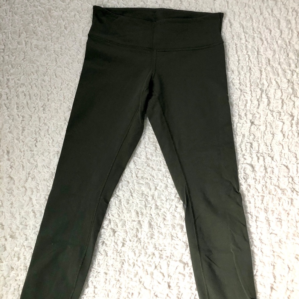 Lululemon Army Green Wunder Under 28"